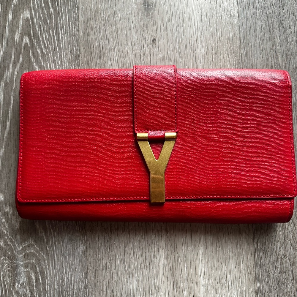 Ysl red clutch